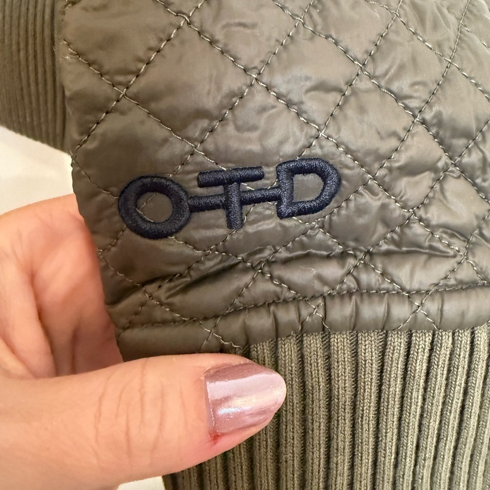 On This Day OTD onthisday Green Quilted Bomber Hooded Jacket Medium - Picture 2 of 7